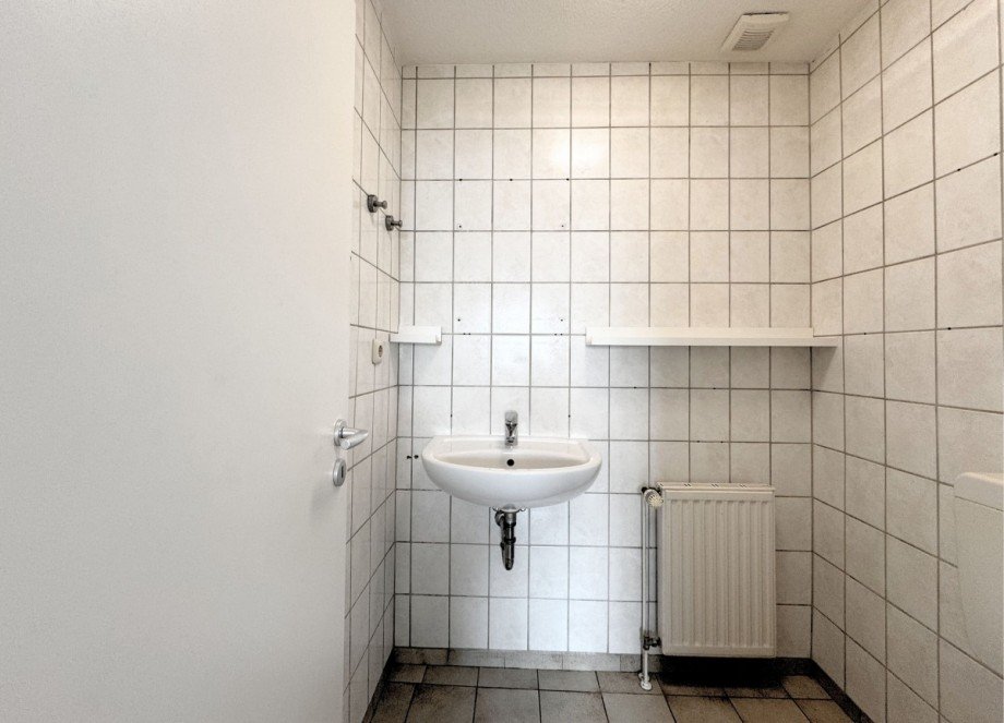 13 G�ste WC Doppelhaush�lfte Martfeld