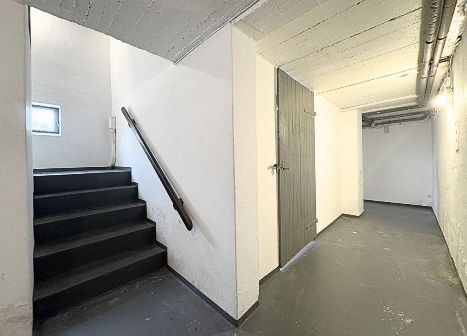 19 Keller Doppelhaush�lfte Martfeld