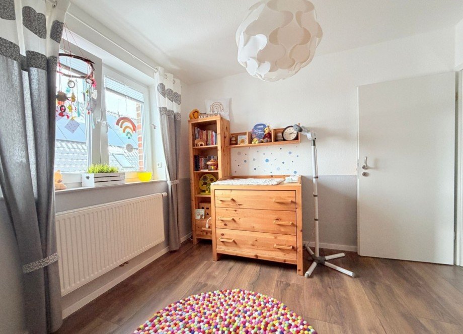 21 Kind (2) Einfamilienhaus Emtinghausen