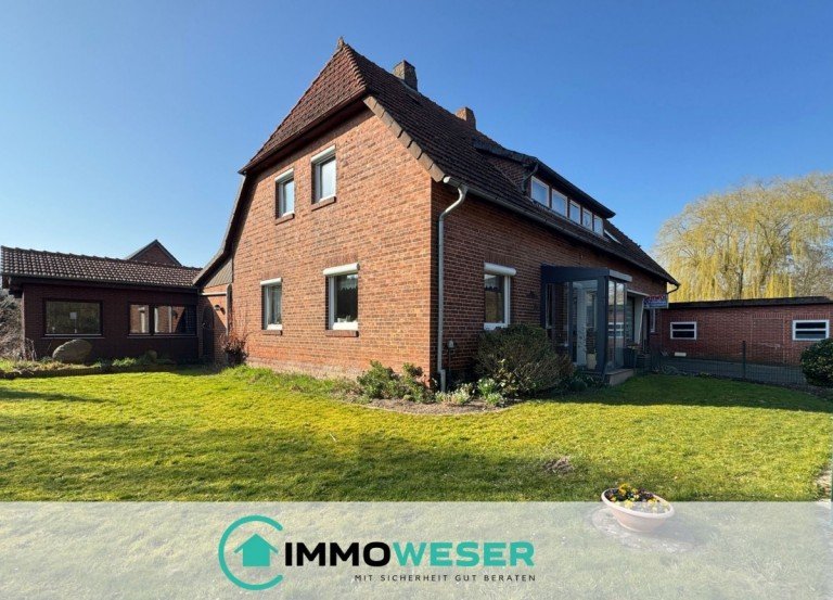 01 Ansicht Blender Einfamilienhaus Provisionsfrei f�r den K�ufer! Sanierungsobjekt trifft Neubauchance!