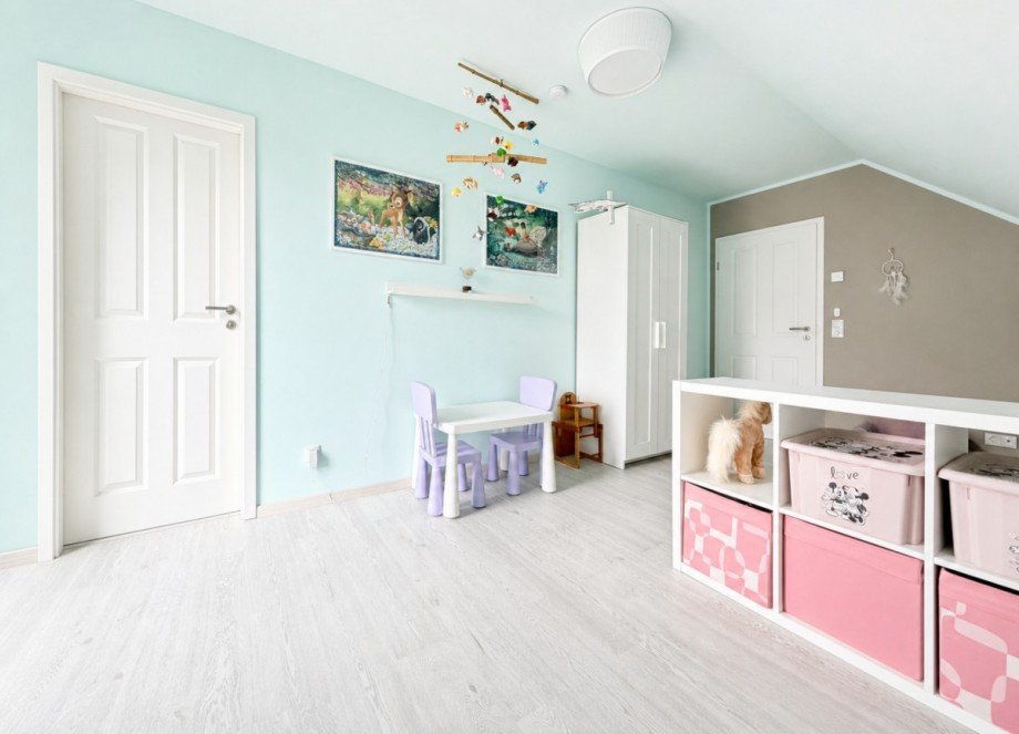 32 Kind (1) Einfamilienhaus Emtinghausen