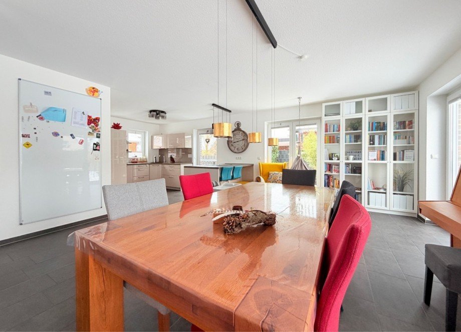 09 Wohnzimmer _ K�che Einfamilienhaus Emtinghausen