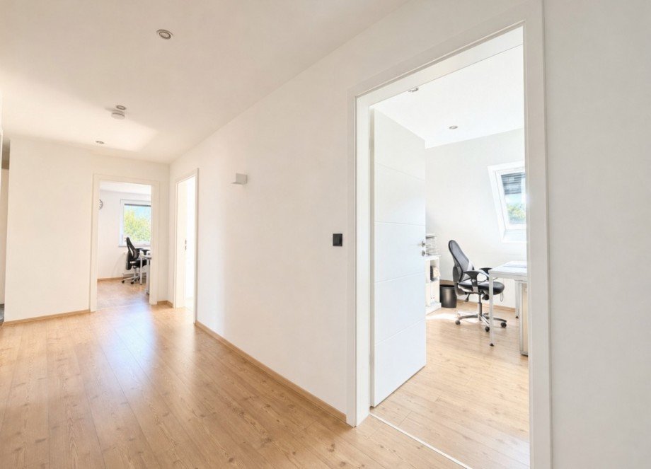 23 Flur OG Zweifamilienhaus Syke