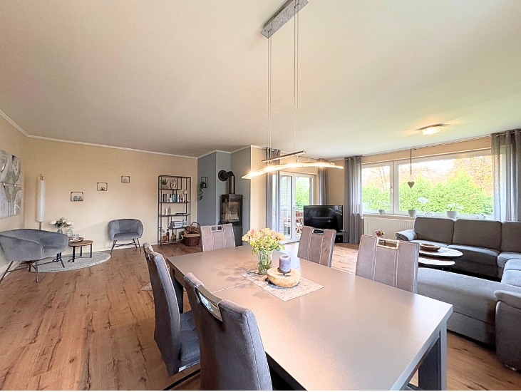 11 Wohnen Einfamilienhaus Riede