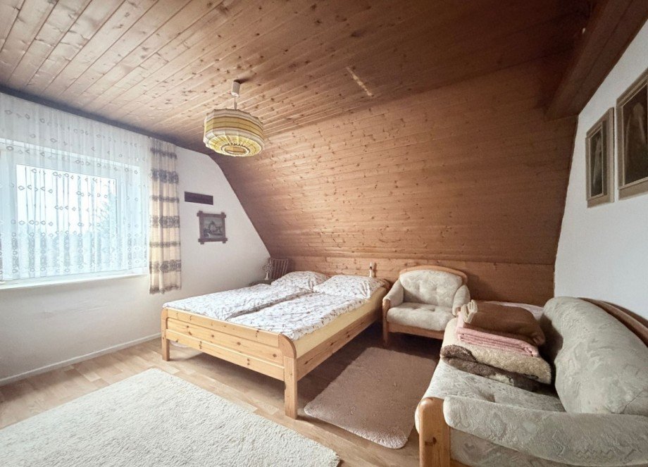 30 Zimmer (4) OG Einfamilienhaus D�rverden