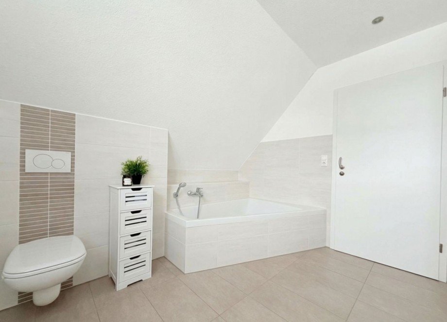 27 Bad Einfamilienhaus Emtinghausen