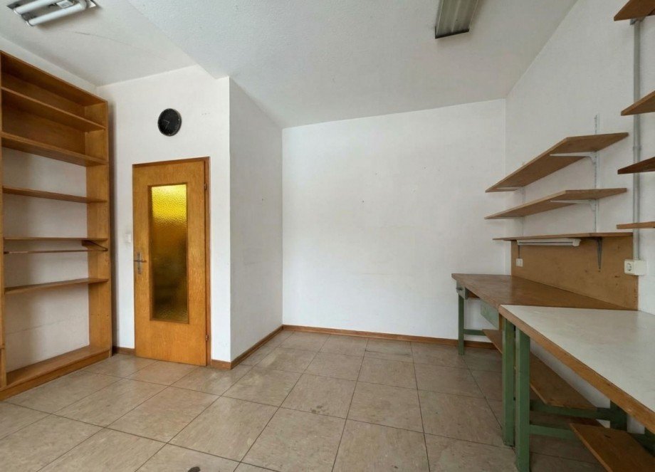 21 Gewerbe EG Einfamilienhaus Blender