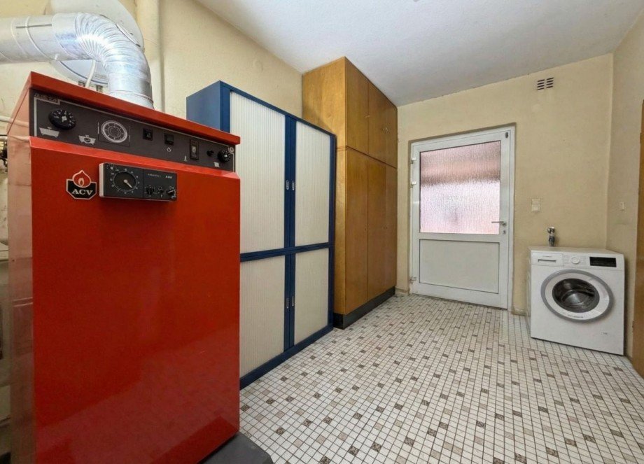 16 HWR_Heizung Einfamilienhaus Blender