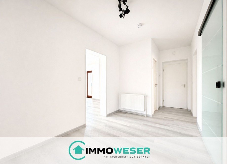 04 Flur Etagenwohnung Achim