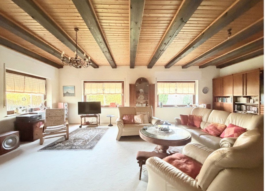 17 Wohnzimmer Einfamilienhaus Emtinghausen