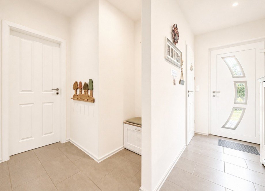 10 Flur Einfamilienhaus Emtinghausen