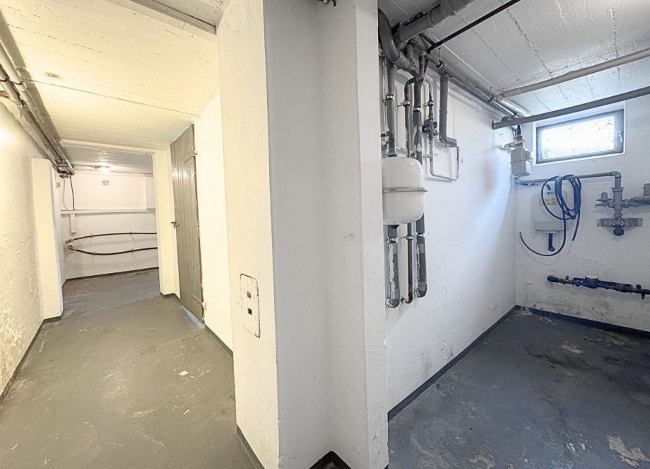 20 Keller Doppelhaush�lfte Martfeld