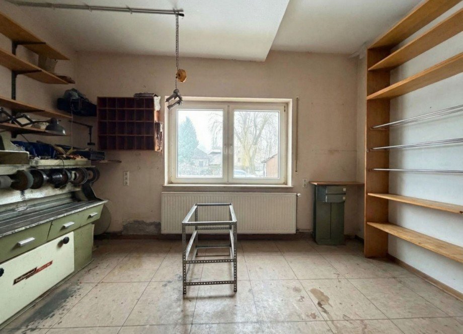 20 Gewerbe EG Einfamilienhaus Blender