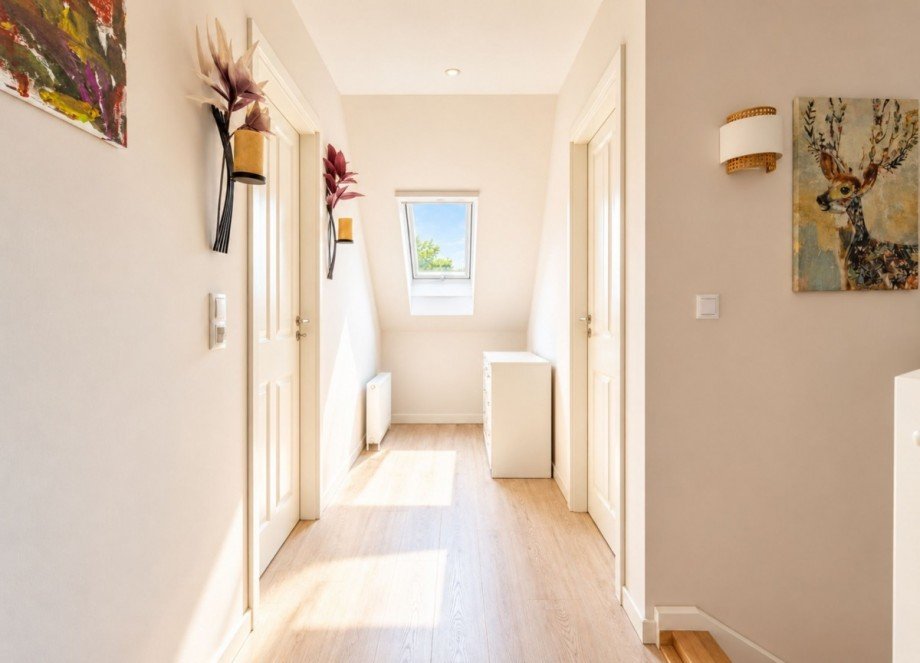 24 Flur OG Einfamilienhaus Emtinghausen
