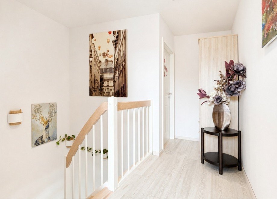 23 Flur OG Einfamilienhaus Emtinghausen